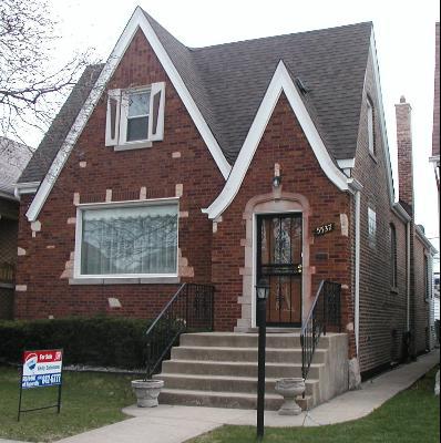 5537 W Melrose St., Chicago, IL 60641