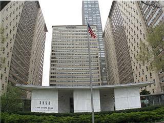 3950 N Lake Shore Dr. #917C, Chicago, IL 60613