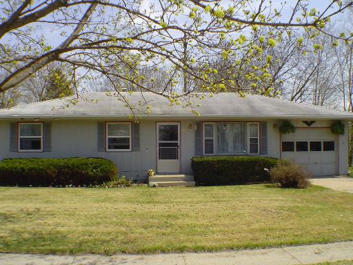 8513 Mildred Rd., Machesney Park, IL 61115