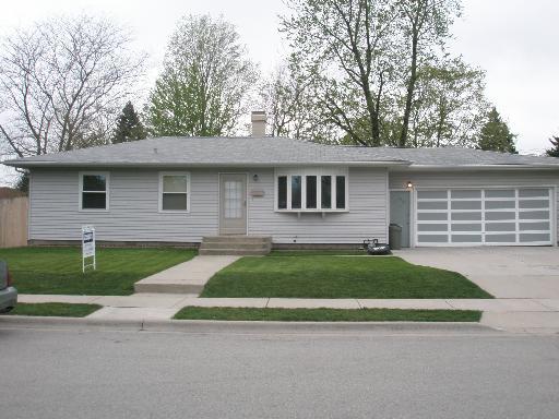 807 Krings Ln., Joliet, IL 60435