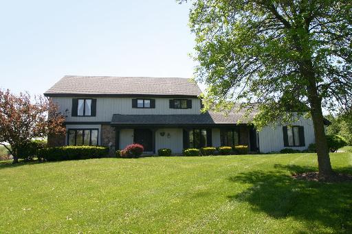 12 Heather Ln., Hawthorn Woods, IL 60047