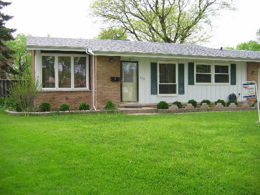 473 King Ln., Des Plaines, IL 60016