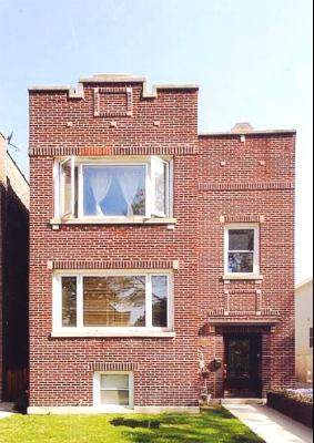 2554 W Pensacola Ave., Chicago, IL 60618
