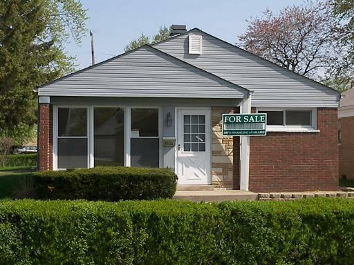 4636 W 82nd St., Chicago, IL 60652