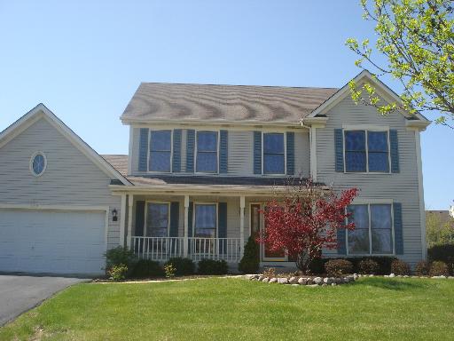 602 Holly Ct., North Aurora, IL 60542