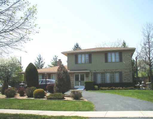 1742 Heather Hill Cr, Flossmoor, IL 60422