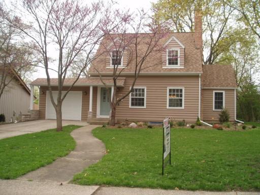 345 Rolfe Rd., Dekalb, IL 60115