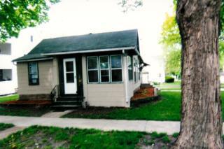 403 S Eighth St., Dekalb, IL 60115