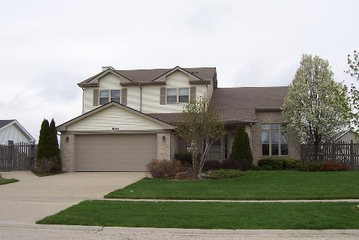 8044 Wheatfield Dr., Frankfort, IL 60423