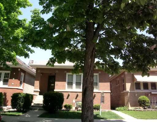 5520 W Dakin Ave., Chicago, IL 60641