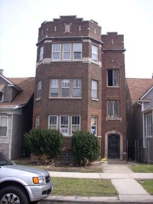 7815 S Burnham Ave., Chicago, IL 60649
