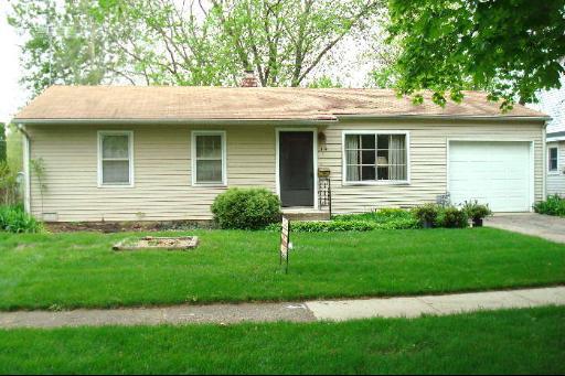 114 Briar Ln., Geneva, IL 60134