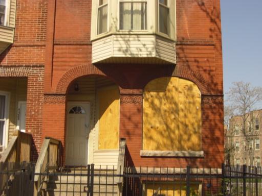 4322 S Saint Lawrence Ave., Chicago, IL 60653