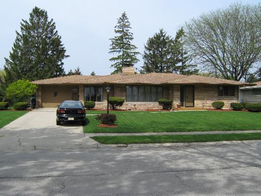 615 W Bevan Ave., Joliet, IL 60435