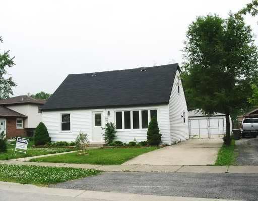 7310 W 115th St., Worth, IL 60482