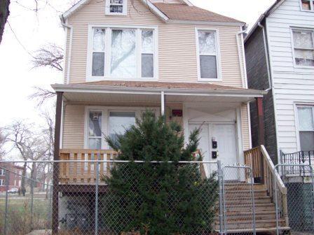 5752 S Carpenter St., Chicago, IL 60621