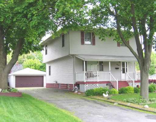 404 Davison St., Joliet, IL 60433