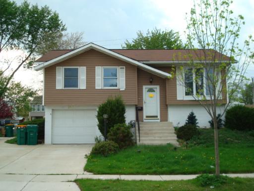 316 Hickory Ave., Romeoville, IL 60446