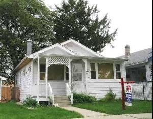 5526 W Grace Ave., Chicago, IL 60641