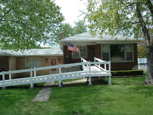 8016 S 87th Ct., Justice, IL 60458