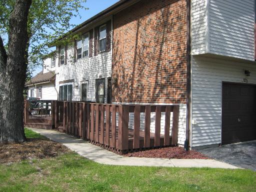 7744 W Douglas Ct. #D, Frankfort, IL 60423