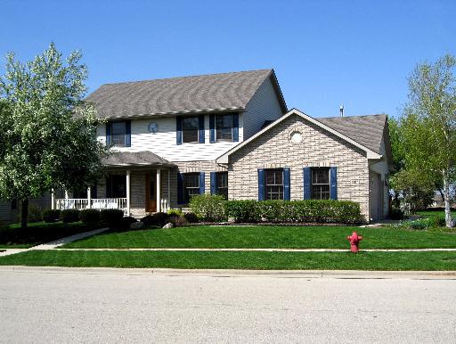 1387 Windfield Dr., Sycamore, IL 60178