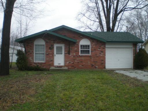 6403 Flora Ave., Kankakee, IL 60901