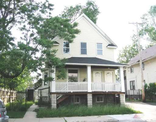 32 S 15th Ave., Maywood, IL 60153