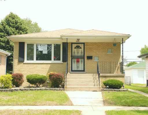 651 Superior Ave., Calumet City, IL 60409