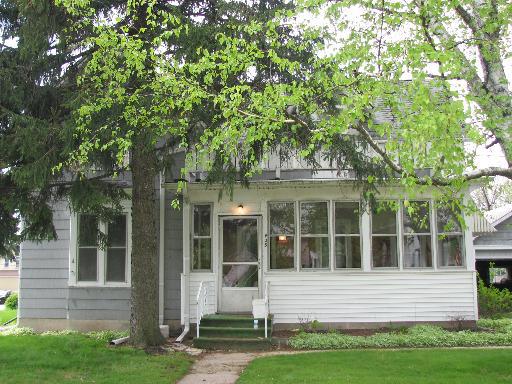 928 State St., Dekalb, IL 60115