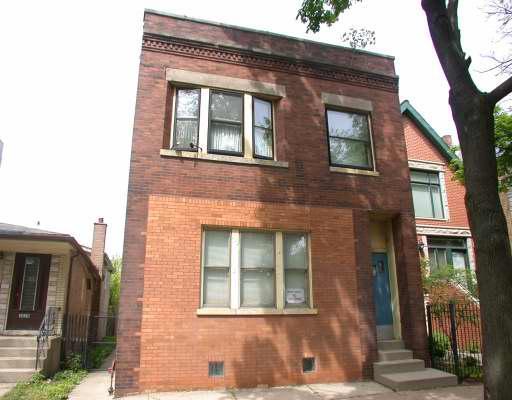 3030 N Hoyne Ave., Chicago, IL 60618