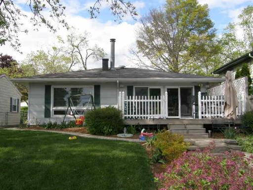 4619 W Lake Shore Dr., Mccullom Lake, IL 60050