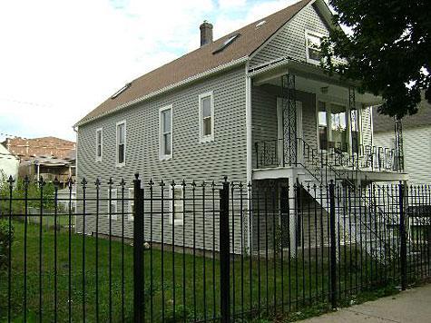 8435 S Colfax Ave., Chicago, IL 60617