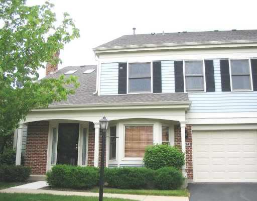 2034 N Charter Point Dr., Arlington Heights, IL 60004
