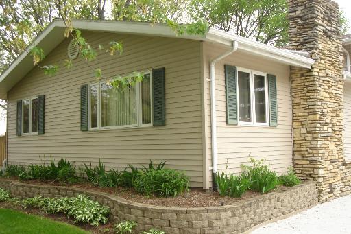 2370 S Sandbar Rd., Kankakee, IL 60901