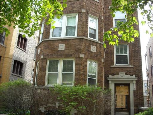 7359 N Hoyne Ave., Chicago, IL 60645