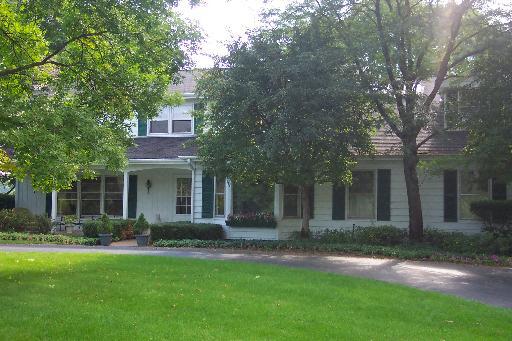 65 Windrush Dr., Barrington Hills, IL 60010