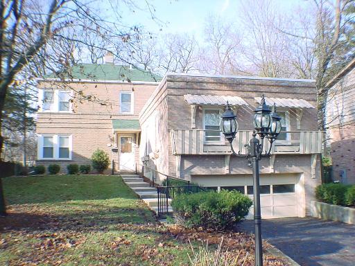 4724 Northcott Ave., Downers Grove, IL 60515