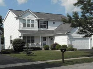 914 Braymore Dr., Grayslake, IL 60030