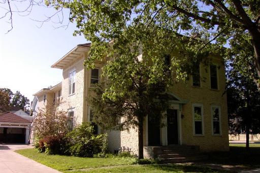 80-82 S Fourth St., Aurora, IL 60505
