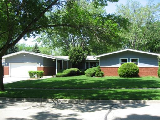 1515 Schifly Ln., Dekalb, IL 60115