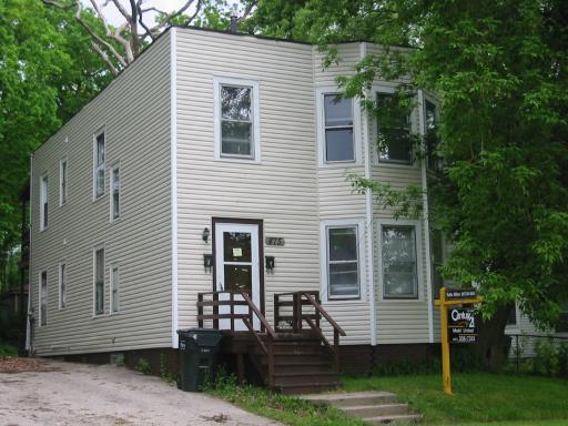 415 Ravine Ave., Waukegan, IL 60085