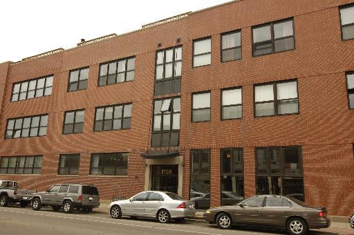 1728 N Damen Ave. #106, Chicago, IL 60647