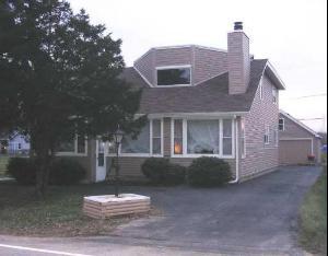 3305 S Wright Rd., Mchenry, IL 60050