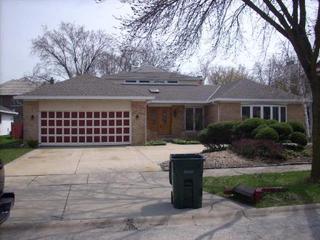 240 Astor Pl., Northbrook, IL 60062