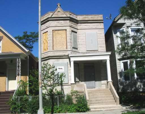 5734 S Loomis Blvd., Chicago, IL 60636