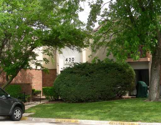 420 74th St. #106, Downers Grove, IL 60516