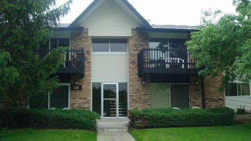 3B Kingery Quarter #206, Willowbrook, IL 60527