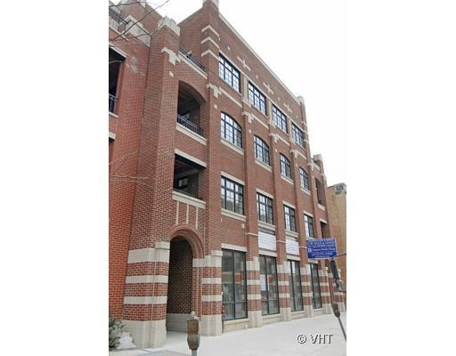 4815 N Damen Ave. #302, Chicago, IL 60625