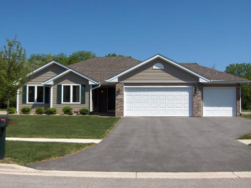 4428 Woodcliff Ln., Roscoe, IL 61073